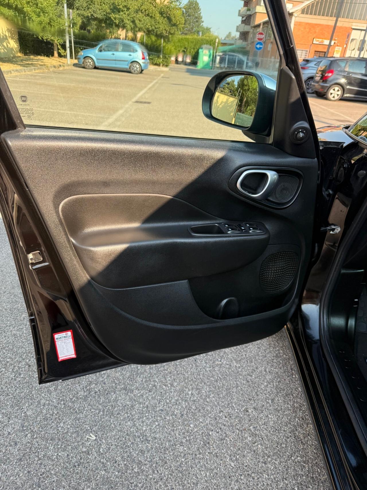 Fiat 500L 1.4 - NEOPATENTATI - NAV. - 12 MESI DI GARANZIA -
