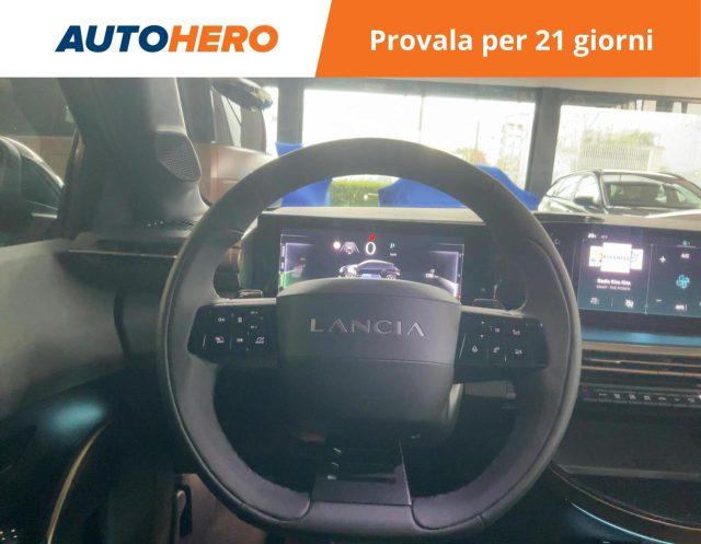 LANCIA Ypsilon Hybrid e-DCT