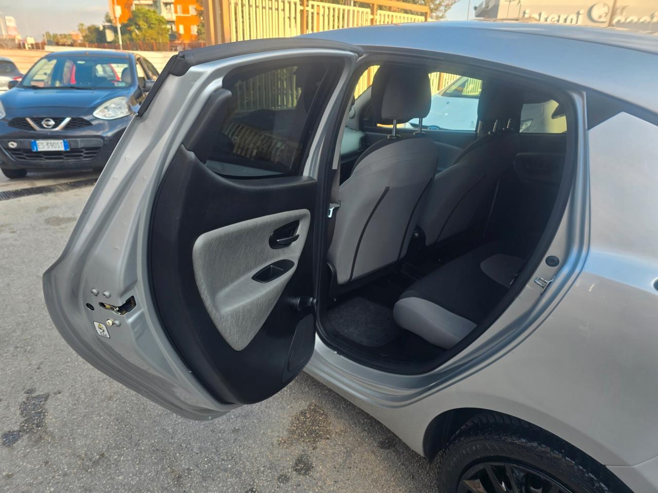 Lancia Ypsilon 1.2 69 CV 5 porte GPL Ecochic Gold