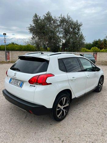 Peugeot 2008 1.6hdi full optional xfetta in tutto