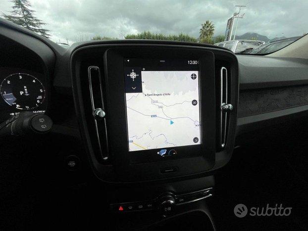 VOLVO XC40 D3 Business