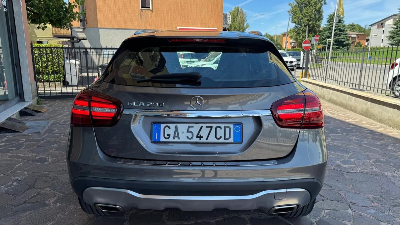 Mercedes-benz GLA 200 250 Automatic Premium