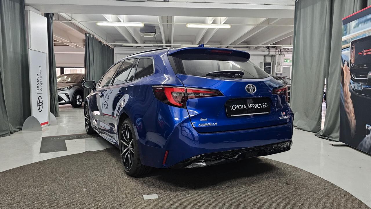 Toyota Corolla GR SPORT 1.8 Hybrid Touring Sports