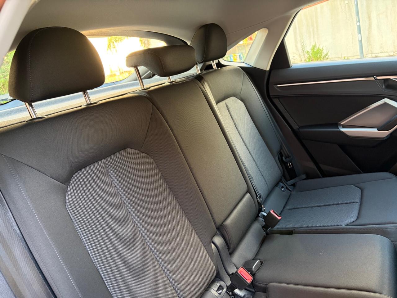 Audi Q3 SPB 35 TDI S tronic unico proprietario!!!