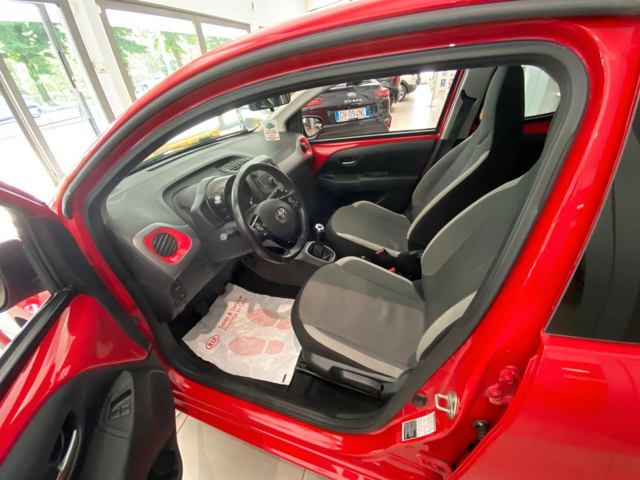 Toyota Aygo X 1.0 VVT-i 72 CV 5 porte Active