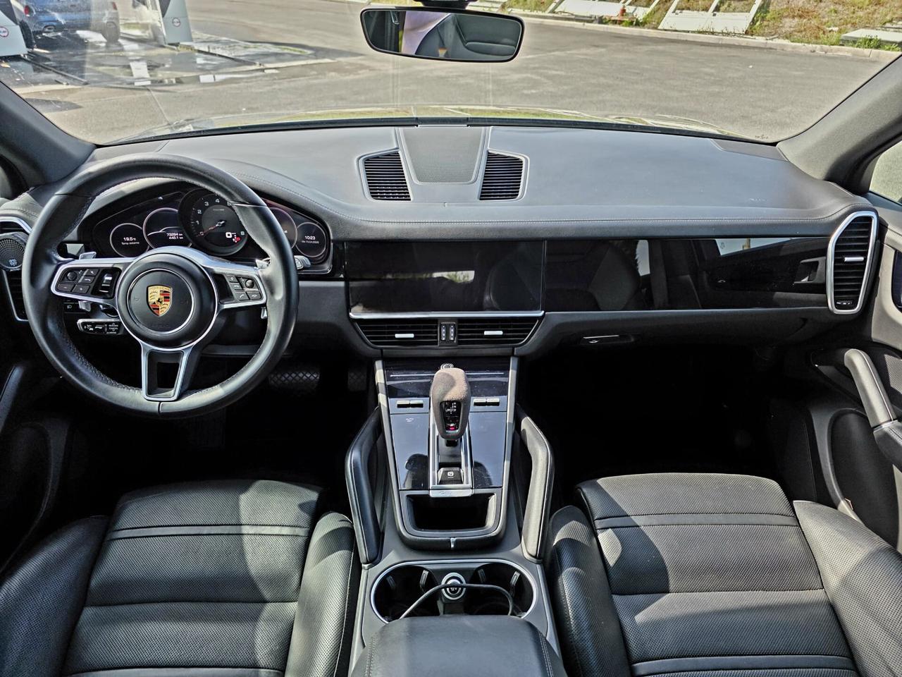 Porsche Cayenne 3.0 V6