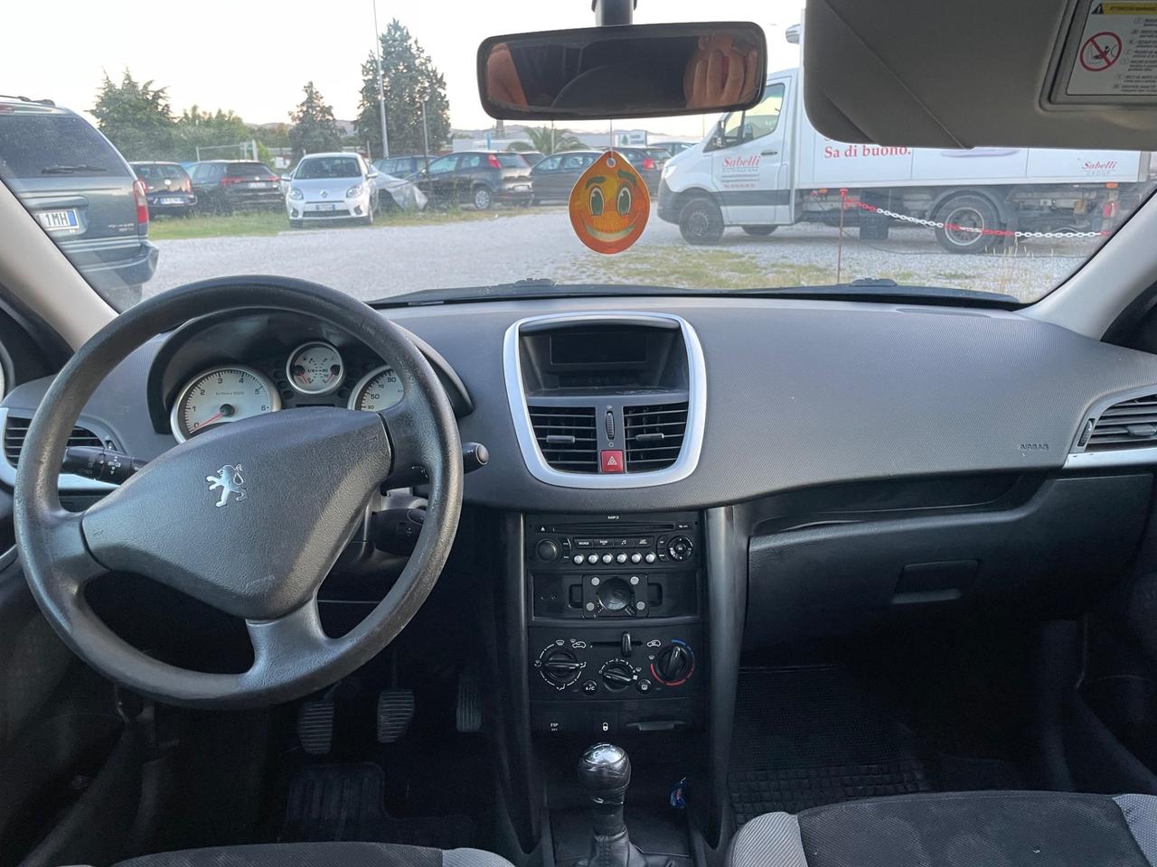PEUGEOT 207 1.4 BENZINA/GPL NEOPATENTATI 2009 MOTORE NUOVO