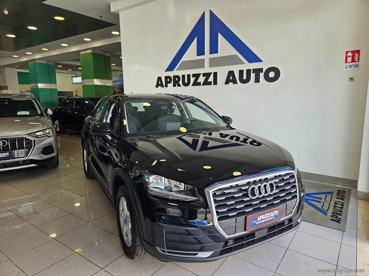 AUDI Q2 30 TDI S tronic Business