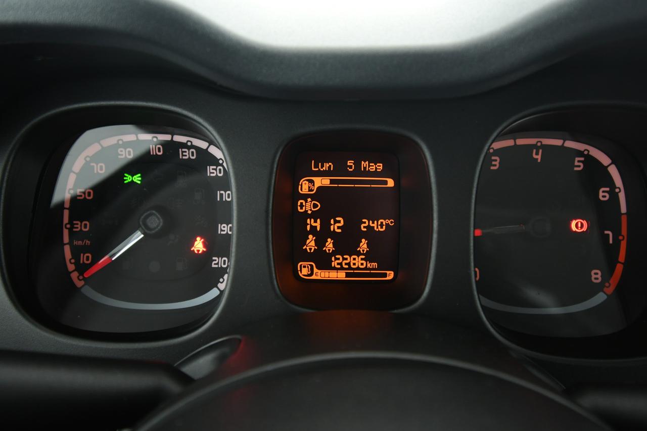 FIAT Panda 1.0 firefly hybrid s&s 70cv NEOPATENTATI+BLUETOOTH