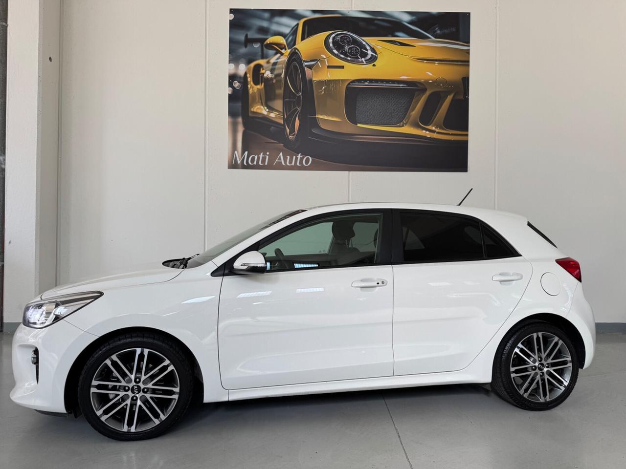 Kia Rio 1.4 CRDi 5p. Cool Tekno Pack 90cv Ok Neopatentati