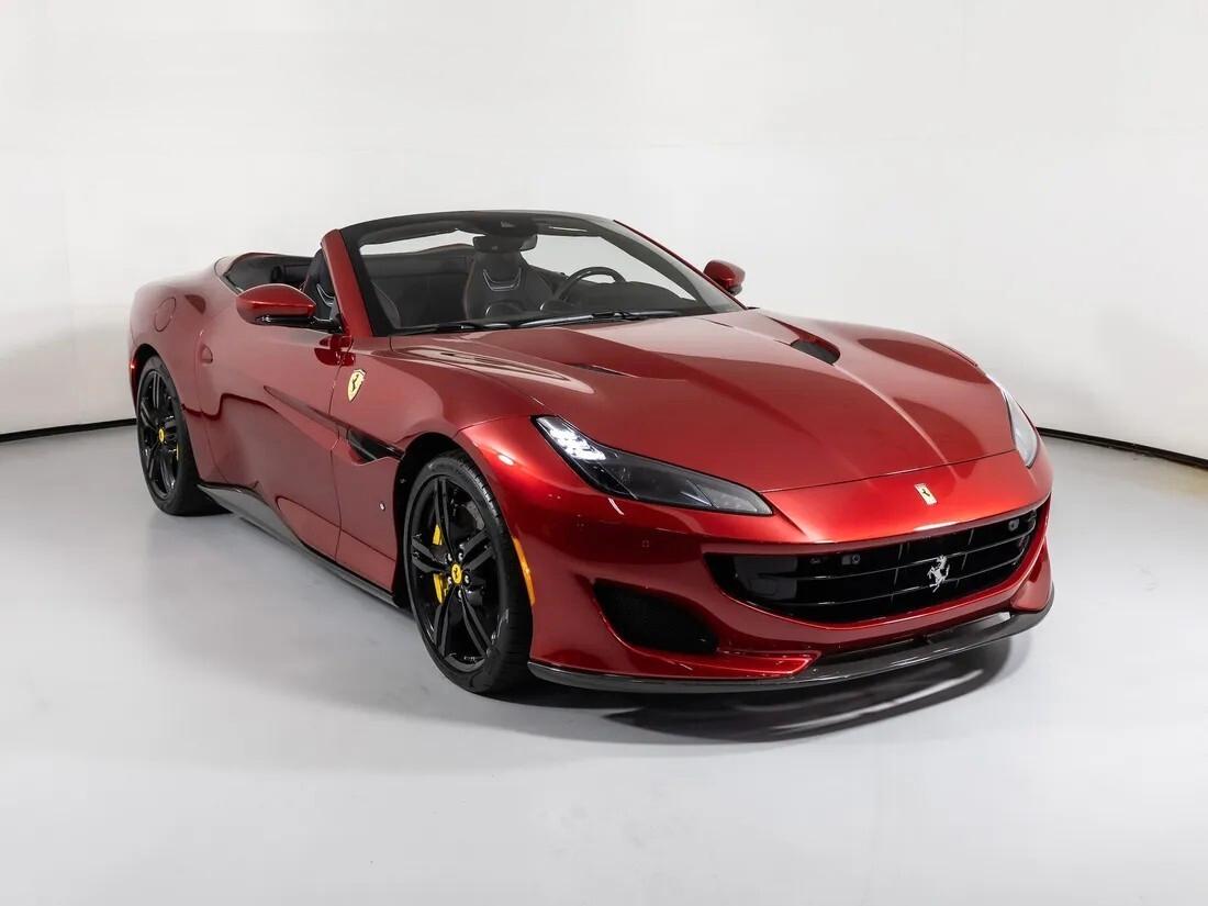 Ferrari Portofino LEASING FULL INCLUSIVE - NOLEGGIO LUNGO TERMINE
