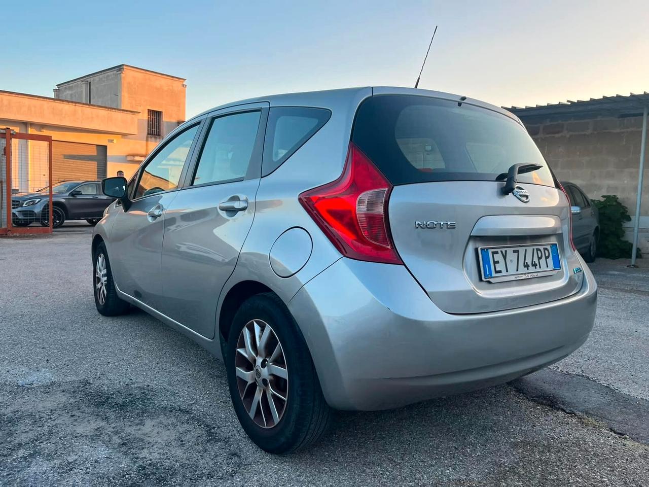 Nissan Note 1.5 UNIPRO 2015 DIESEL 157000KM