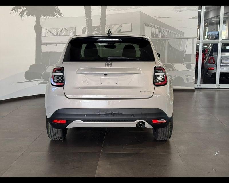 FIAT 600 (2023-->) Hybrid DCT MHEV La Prima