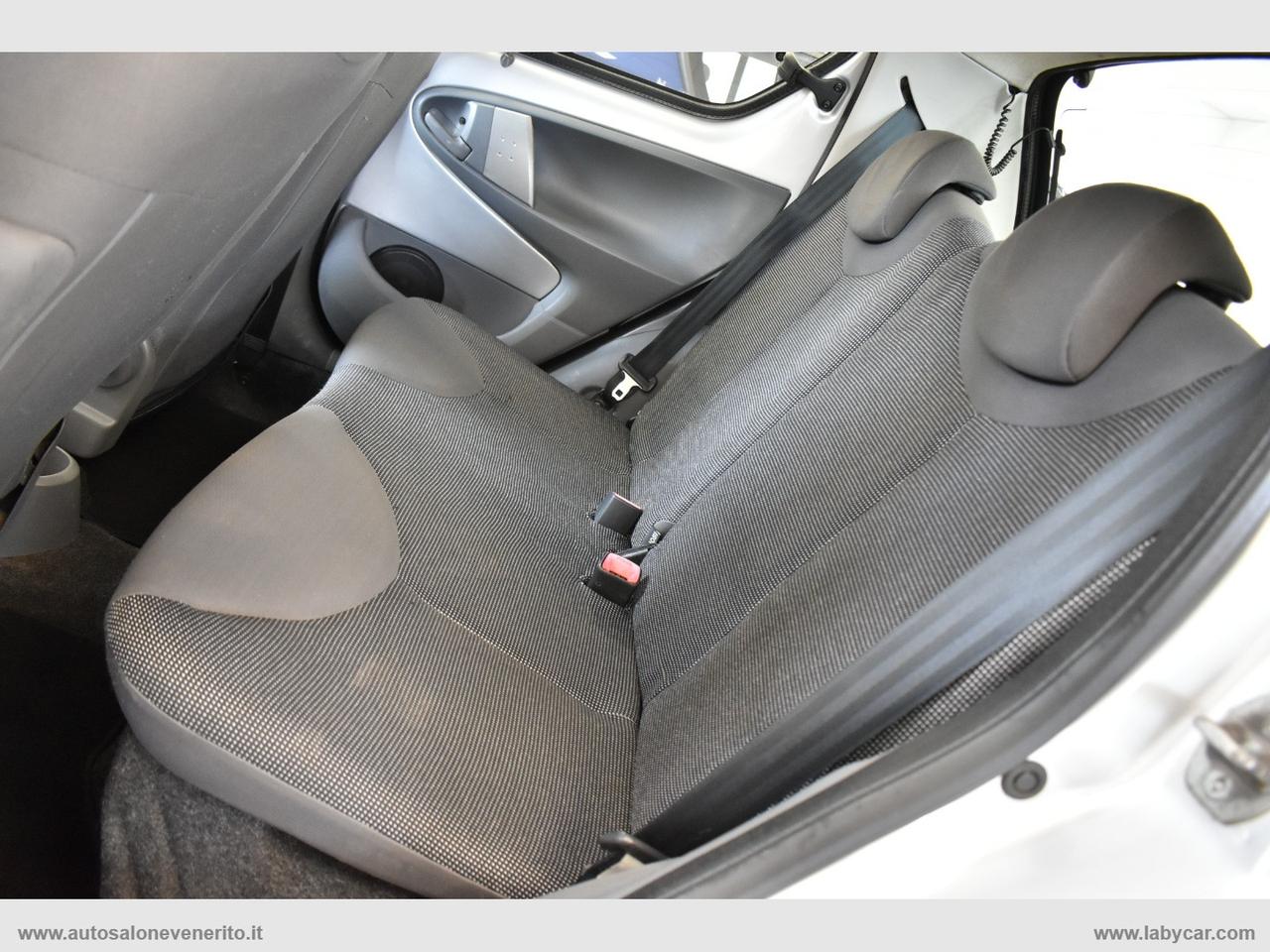 TOYOTA Aygo 1.0 VVT-i 5p. Sol