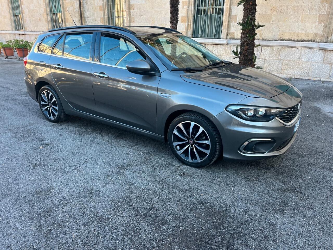 Fiat Tipo 1.6 Mjt S&S SW Lounge Garantita