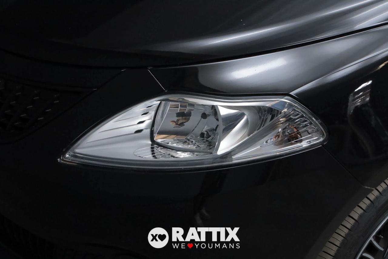 Lancia Ypsilon 1.0 Firefly Hybrid 70CV Oro