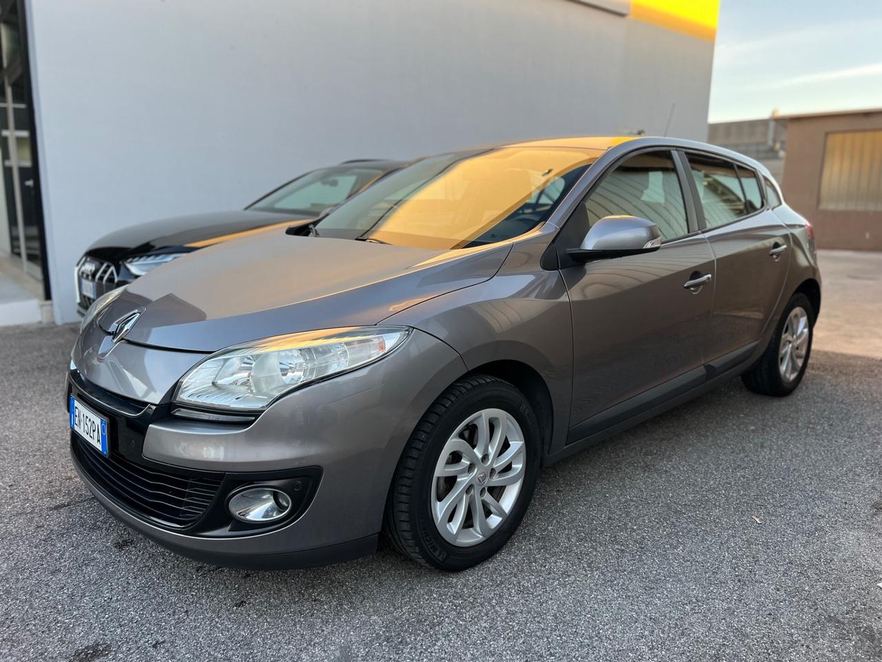 Renault Megane Mégane 1.5 d per NEOP - Garanzia 12 Mesi