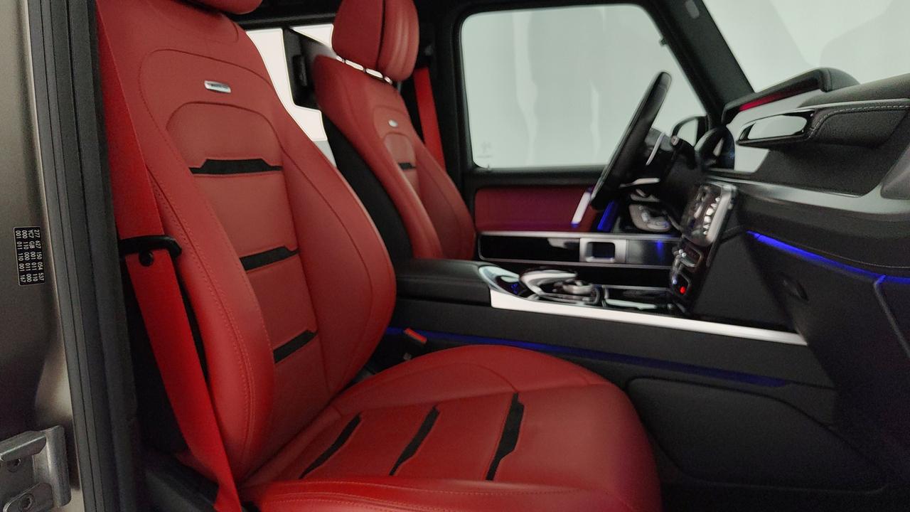 Mercedes-Benz G AMG 63 585cv auto