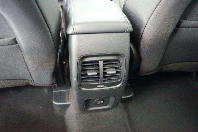 FORD Kuga 2.5 Full Hybrid 190 CV CVT 2WD Titanium FHEV