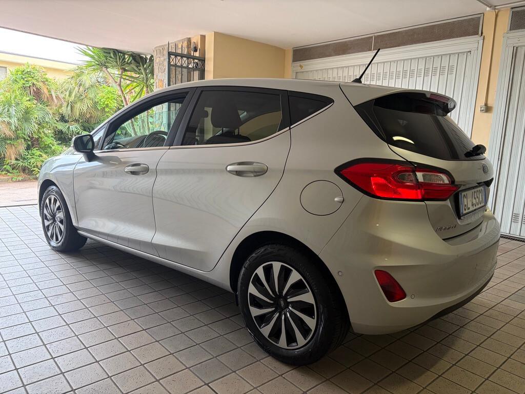 Ford Fiesta 1.0 Ecoboost Hybrid 125 CV 5 porte Titanium 2400 KM !!
