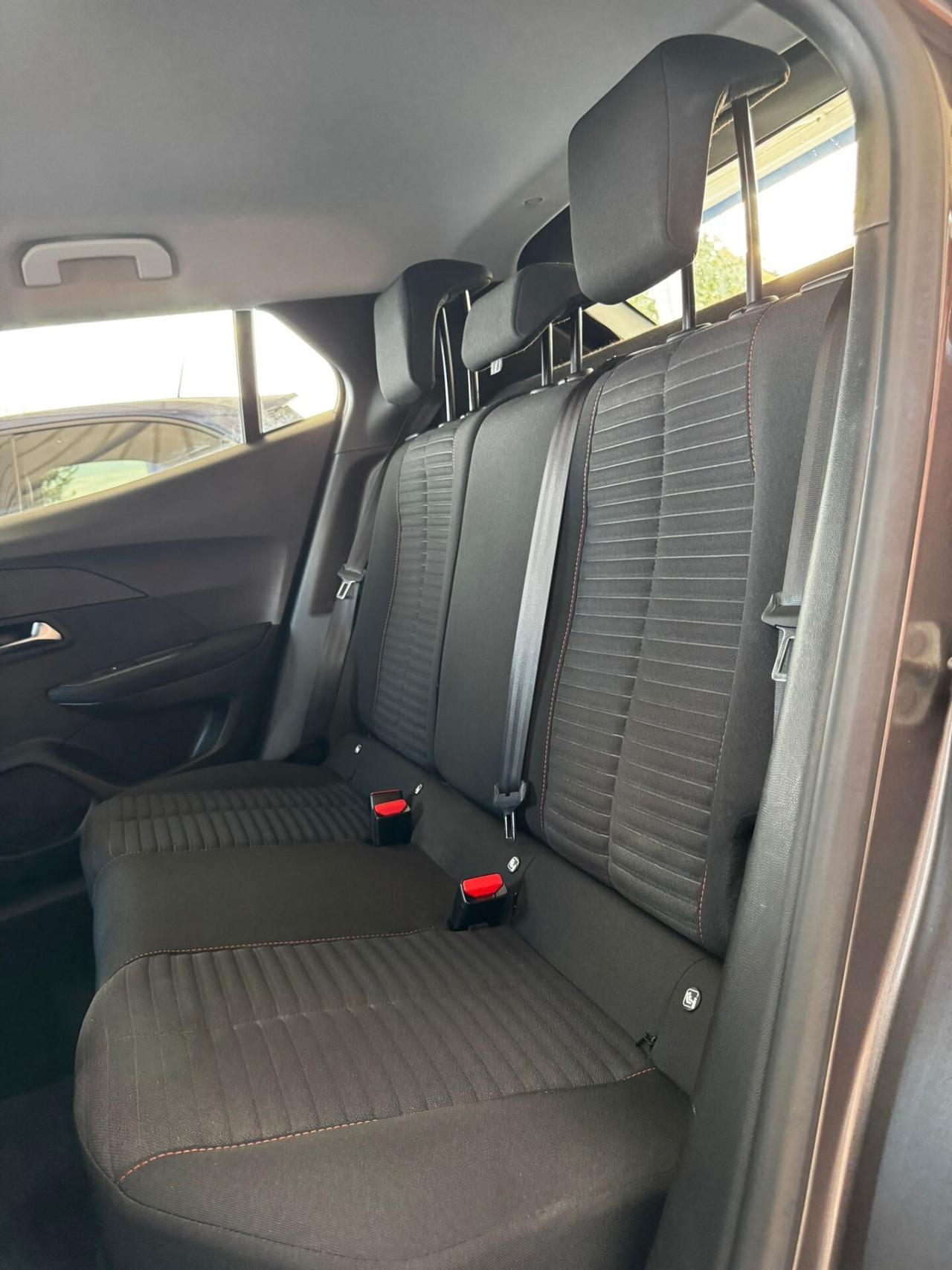 Peugeot 2008 PureTech 100 S&S Active