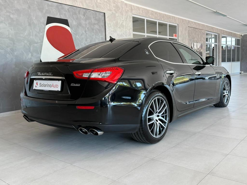 Maserati Ghibli 3.0 V6 ds 250cv auto