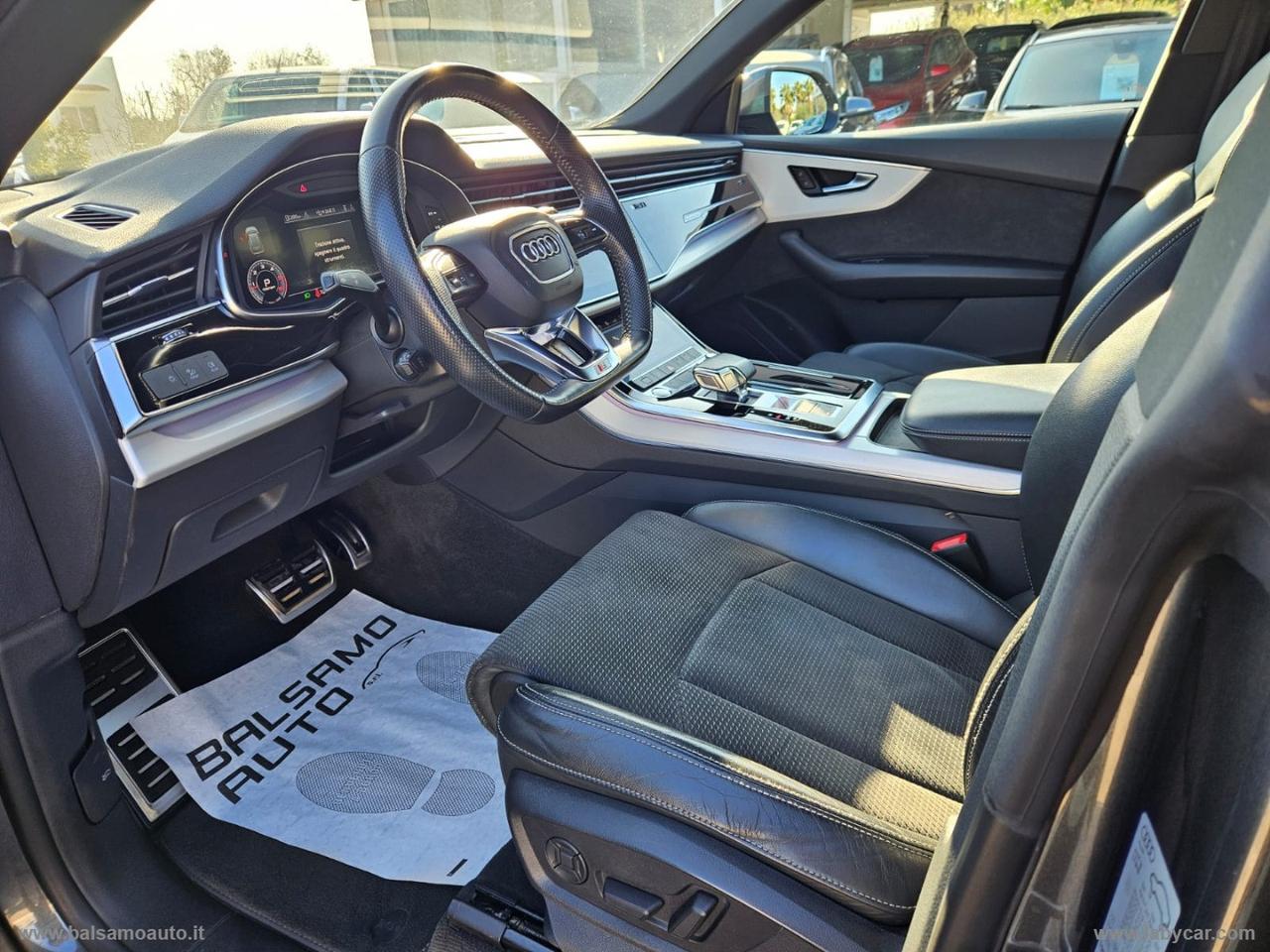 AUDI Q8 45 TDI S-LINE TETTO APRIBILE