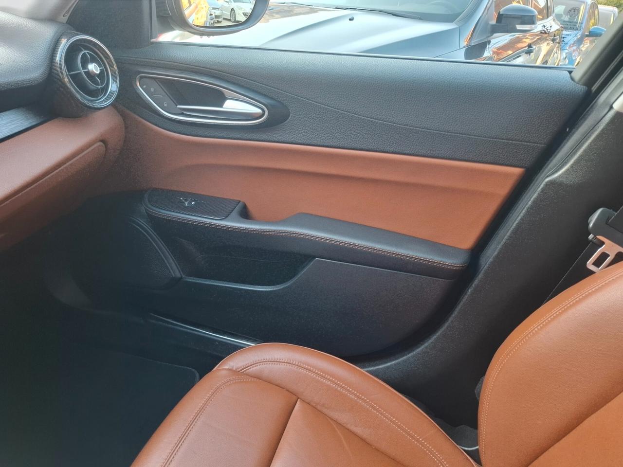 Alfa Romeo Giulia - 2.2 Super NAP