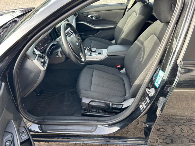 BMW 318 d 48V Touring Business Advantage