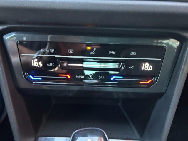 VOLKSWAGEN Tiguan 2.0 TDI 150 CV SCR DSG Elegance