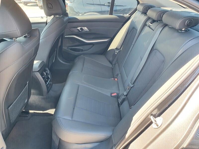 BMW 320d 190CV Mild-Hybrid Auto SPORT LED NAVI CAM