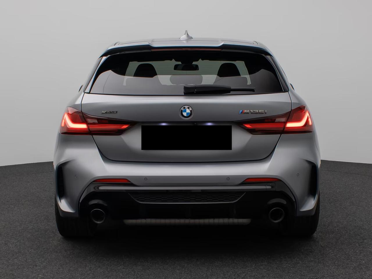 Bmw M135 M 135i xDrive SEDILI A GUSCIO PELLE TETTO PANORAMICO