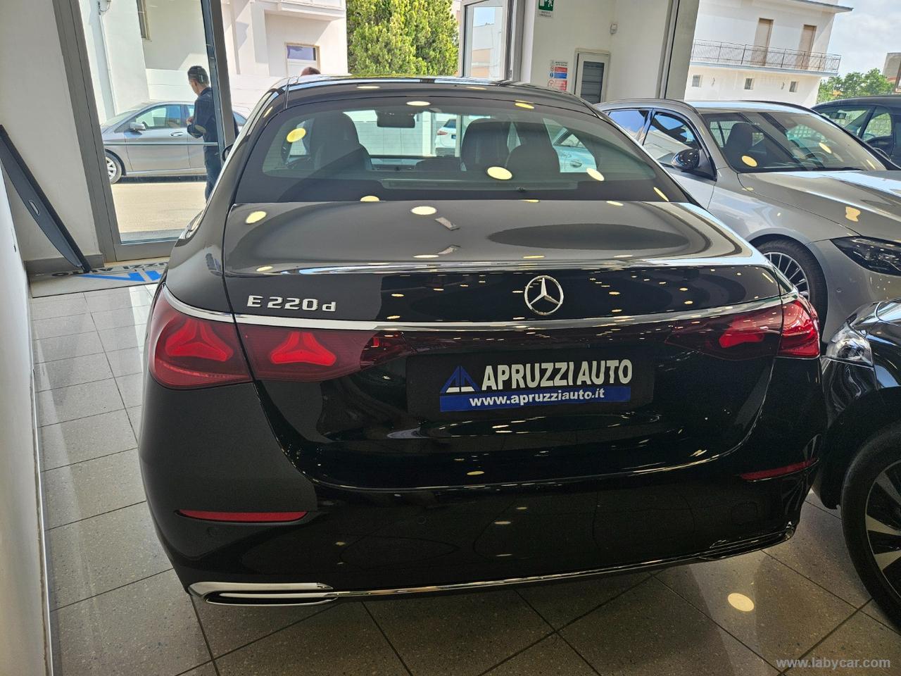 MERCEDES-BENZ E 220 d Mild hybrid Advanced