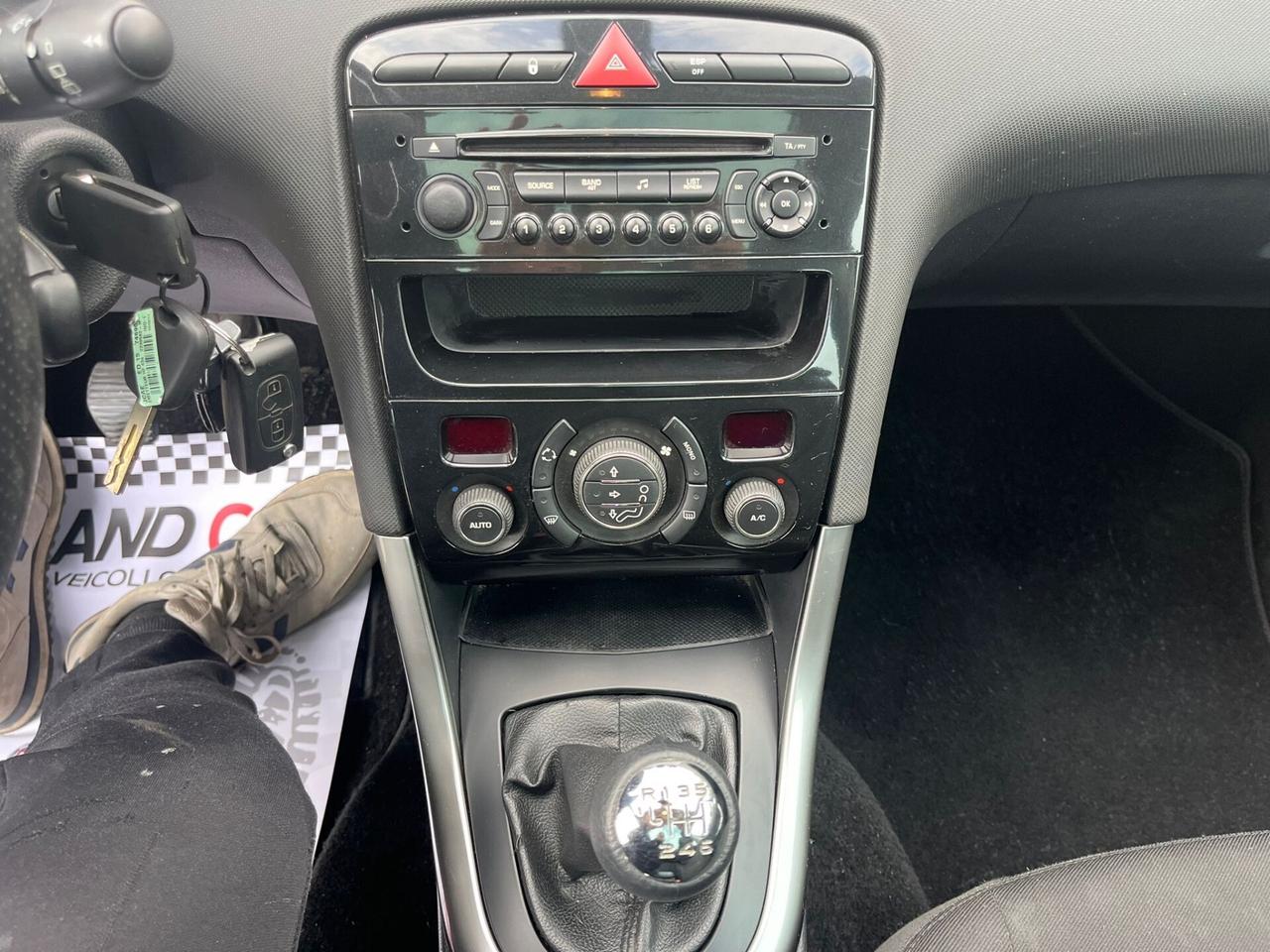 Peugeot 308 2.0 HDi 150CV 5p. Allure Unipro 2011