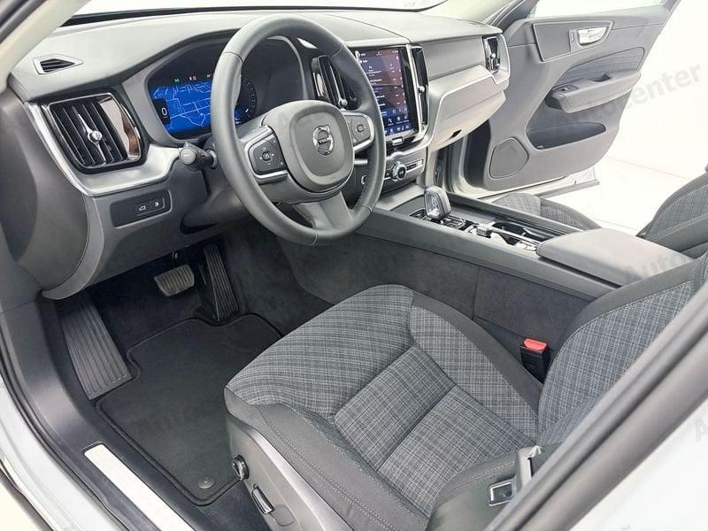Volvo XC60 T6 PLUG IN PHEV CORE AWD AUT