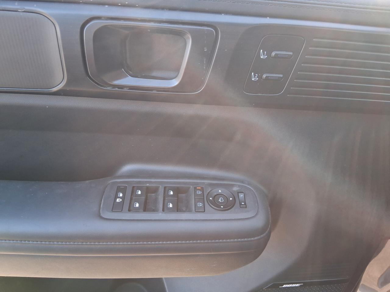 Hyundai Santa Fe 1.6 T-GDi HEV 4WD AT 7 posti Business