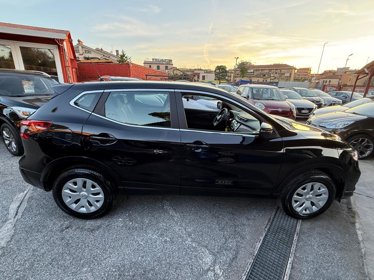 Qashqai 1.2 DIG-T -( 45 mila km ) -unirlo-rate-garanzia