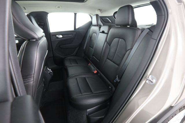 VOLVO XC40 XC40 T2 Geartronic Momentum Pro
