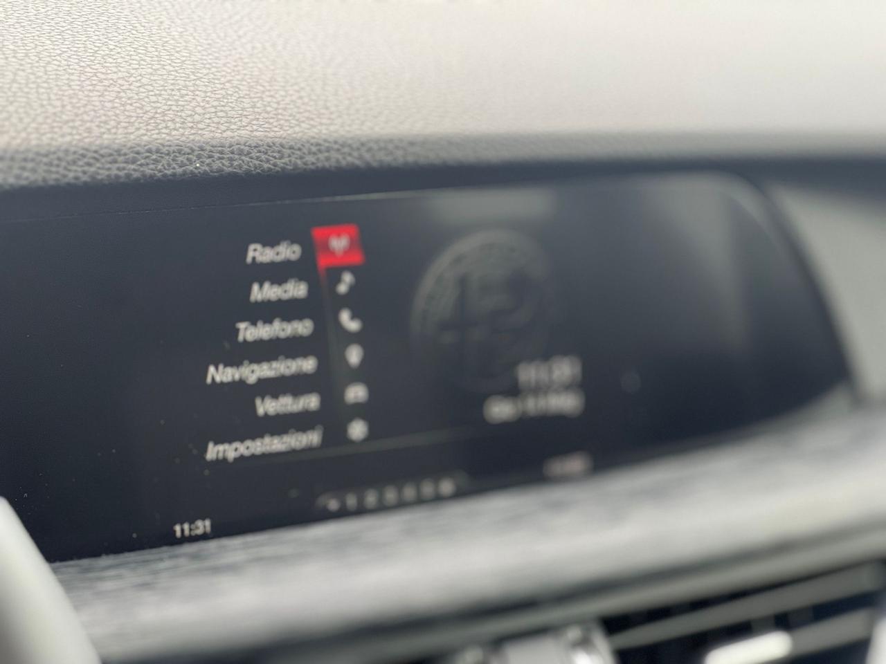 Alfa Romeo Stelvio 2.2 Turbodiesel 160 CV AT8 RWD Sport-Tech