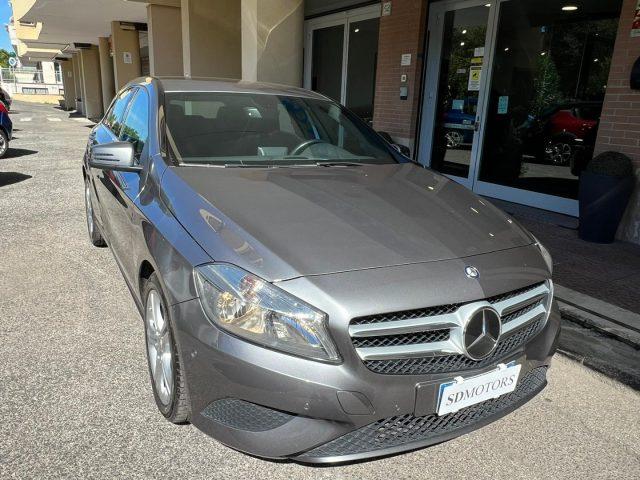 MERCEDES-BENZ A 180 d Automatic Sport UNIPRO