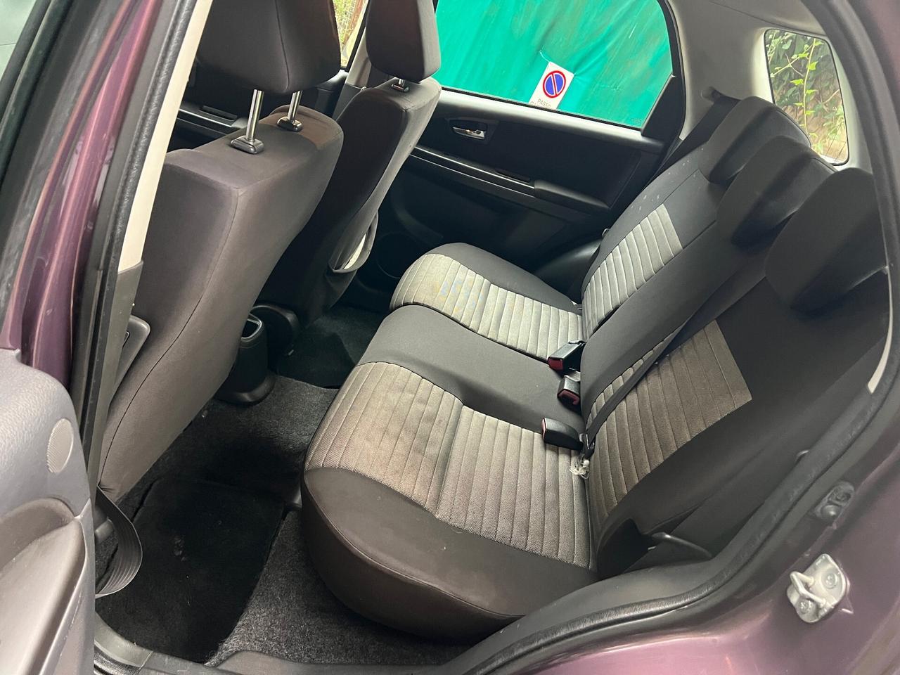 Fiat Sedici 2.0 MJT 16V 4x4 Experience - 2012