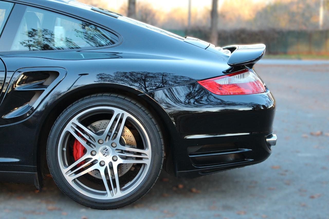 Porsche 911 Turbo Coupé