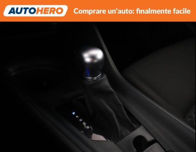 TOYOTA C-HR 1.8 Hybrid E-CVT Business