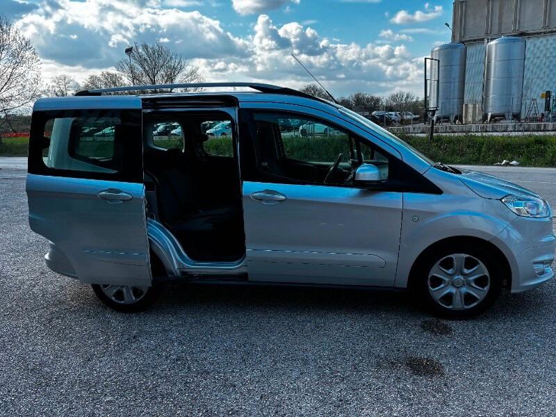 FORD Tourneo Courier 1ªs Tourneo Courier 1.5 T...