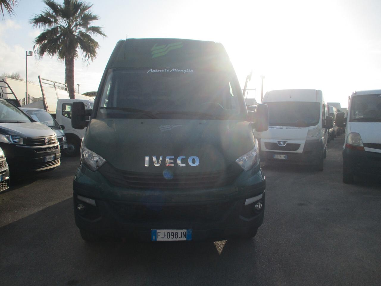 Iveco Daily 35S12 2.3 120CV E6B FURGONE PASSO MEDIO