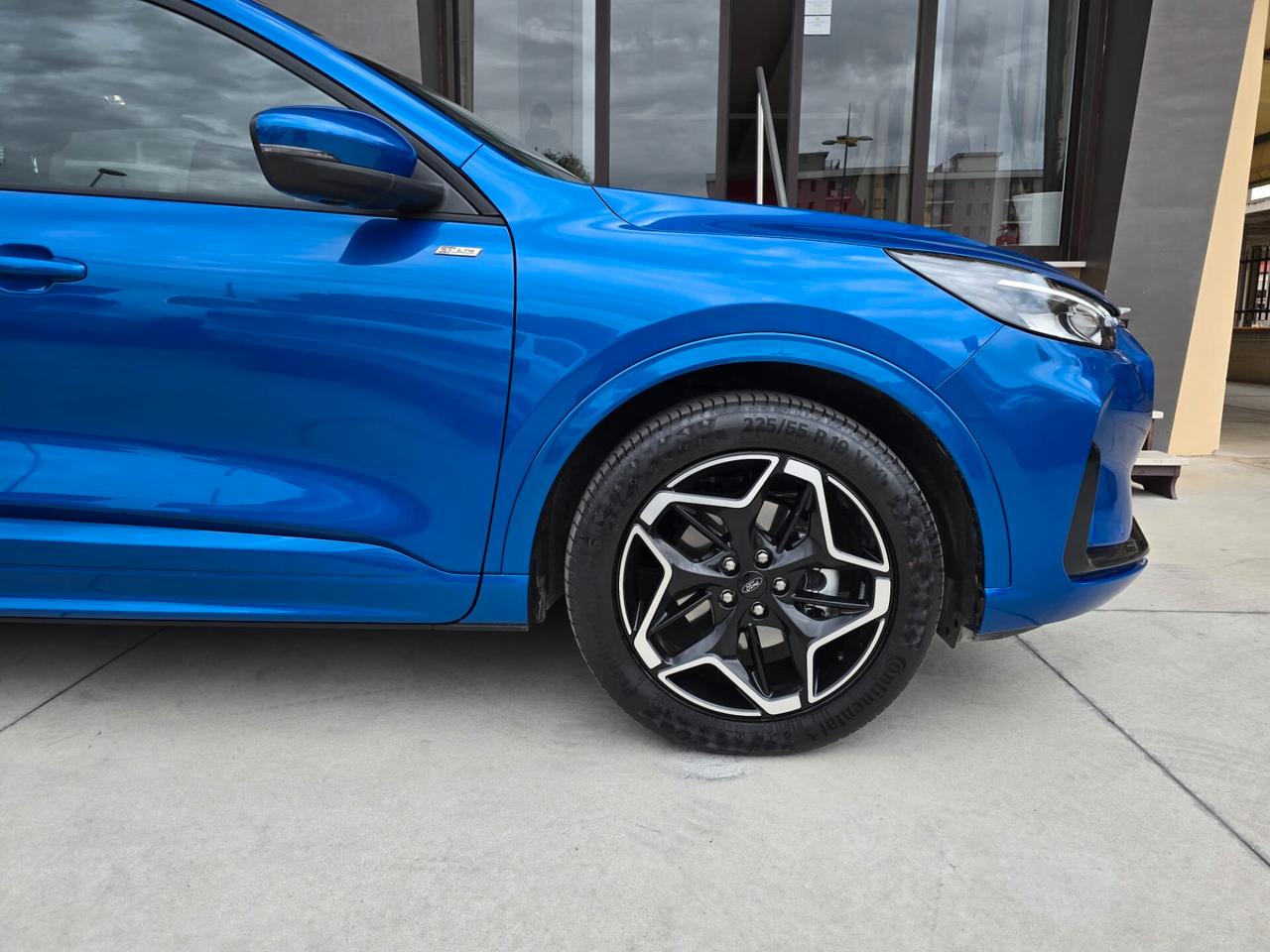 Ford Kuga 2.5 Full Hybrid 180 CV CVT 2WD ST-Line
