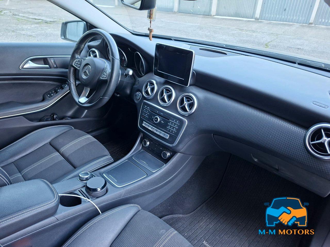 Mercedes A 200 D Sport 7G-DCT my16