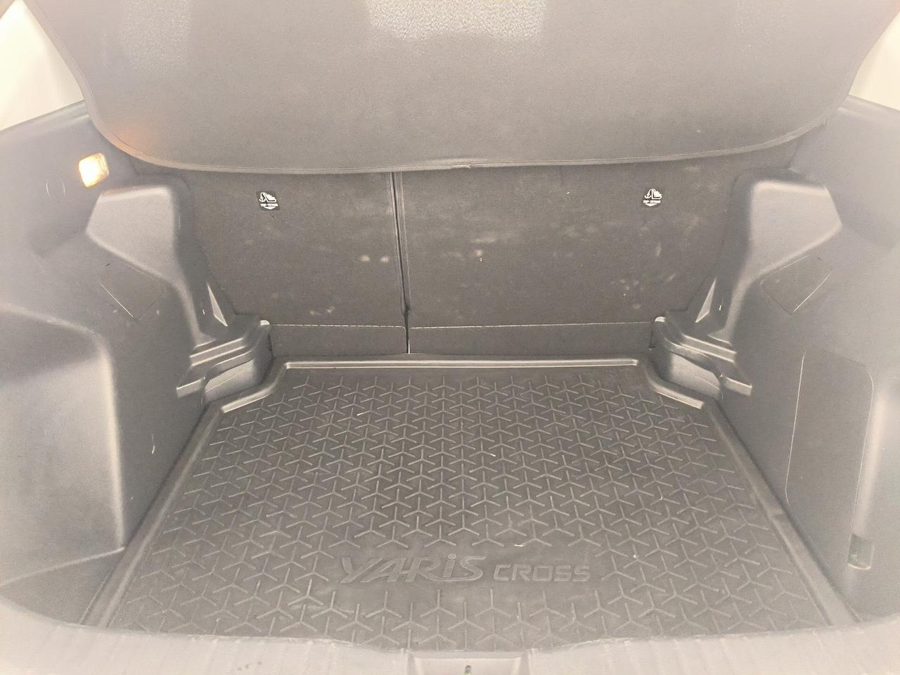 Toyota yaris cross 1.5h active fwd 116cv e-cvt