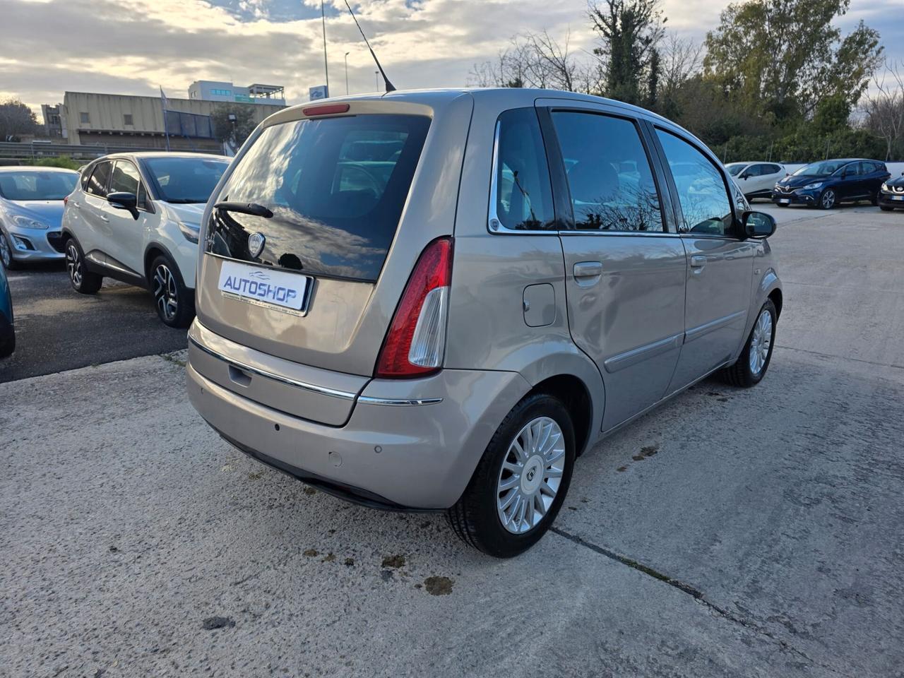 Lancia MUSA 1.3 Mjt 95 CV 5th Avenue