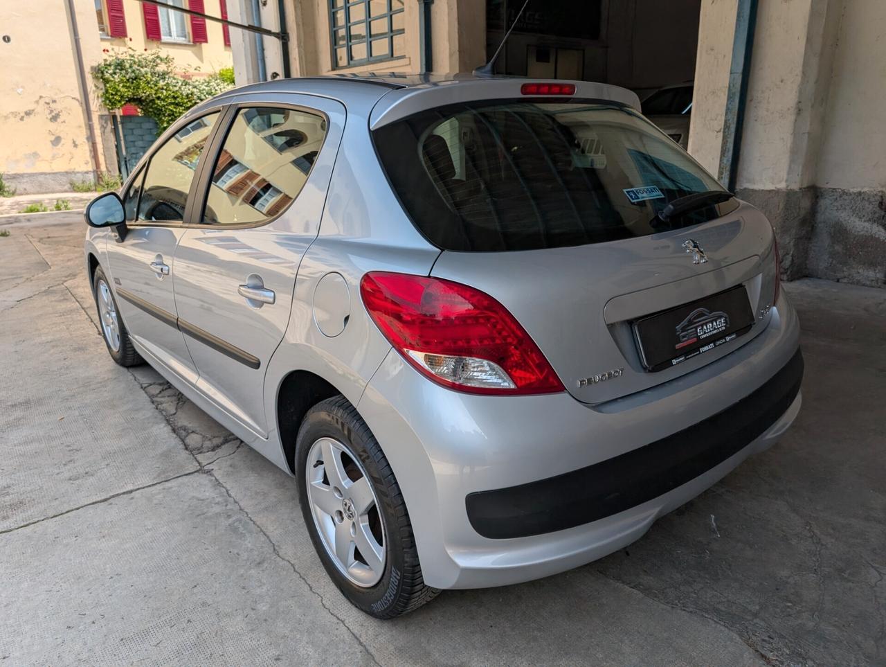 Peugeot 207 1.4 VTi 95CV 5p. Energie Sport